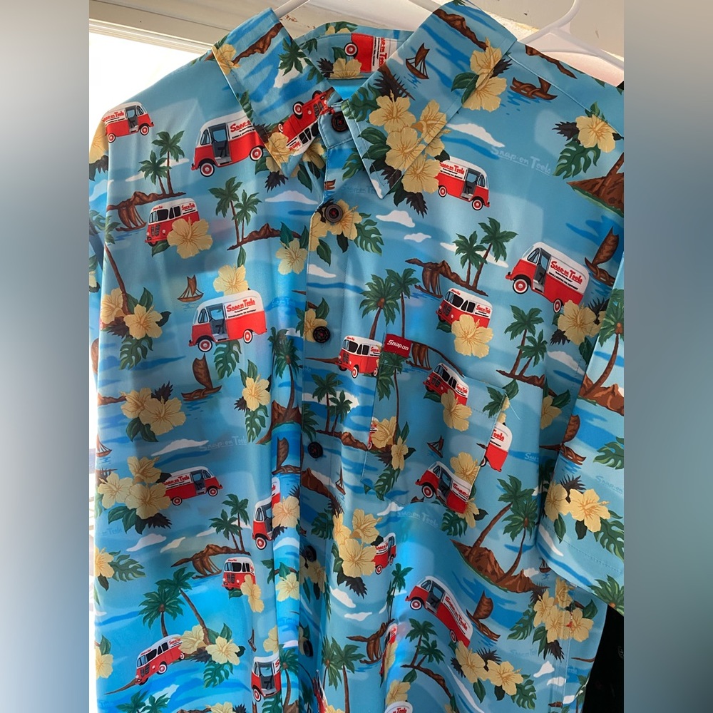 Limited edition snap on dixxon party shirt